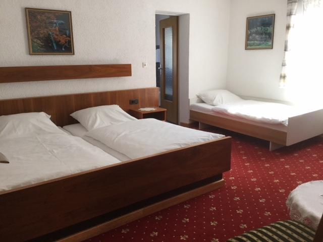 Hotel Café Post Rüdesheim am Rhein Buitenkant foto